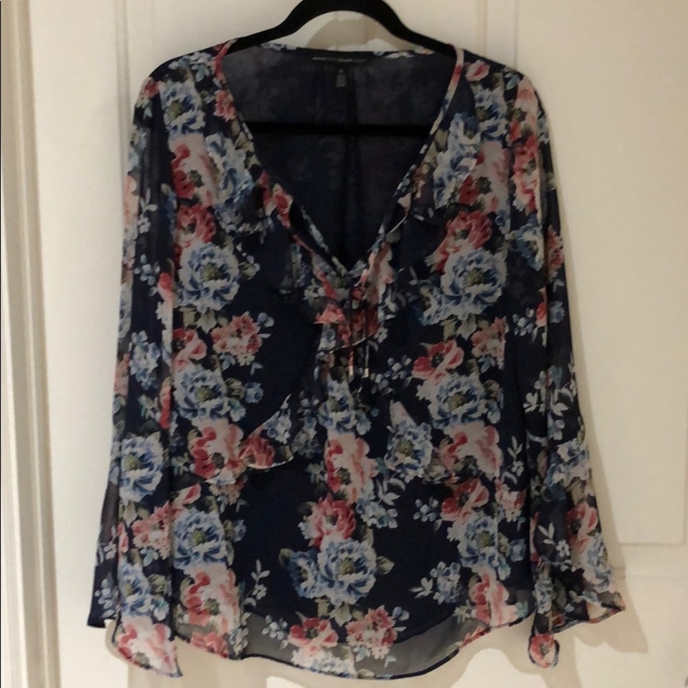 White House black market blouse size large